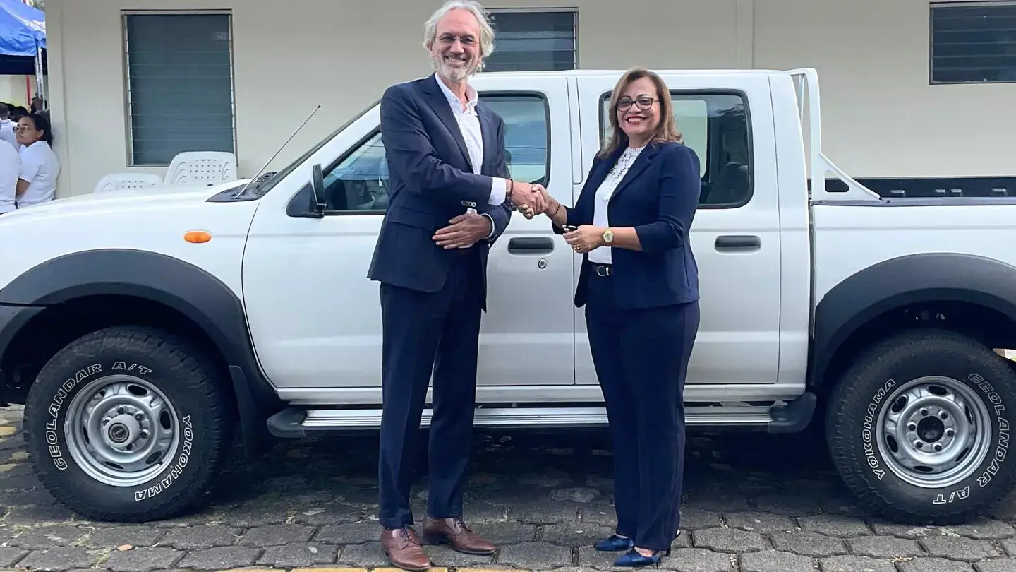 UNFPA Nicaragua contribuye con el Ministerio de la Familia con la entrega de vehículo y materiales que fortalezcan la protección de los derechos de las y los adolescentes