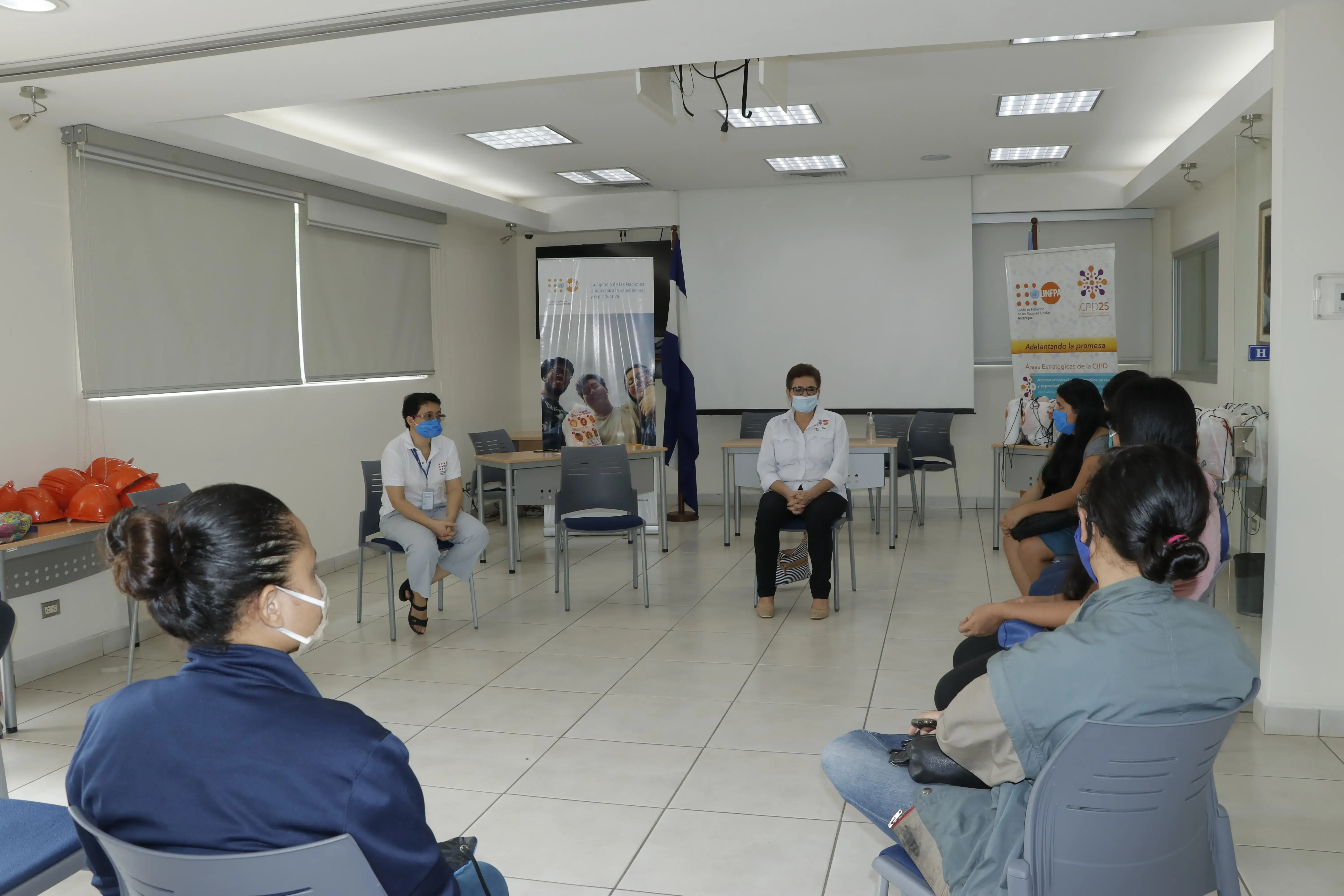 UNFPA realiza conversatorio con jóvenes con y sin discapacidad organizados en COMETANIC