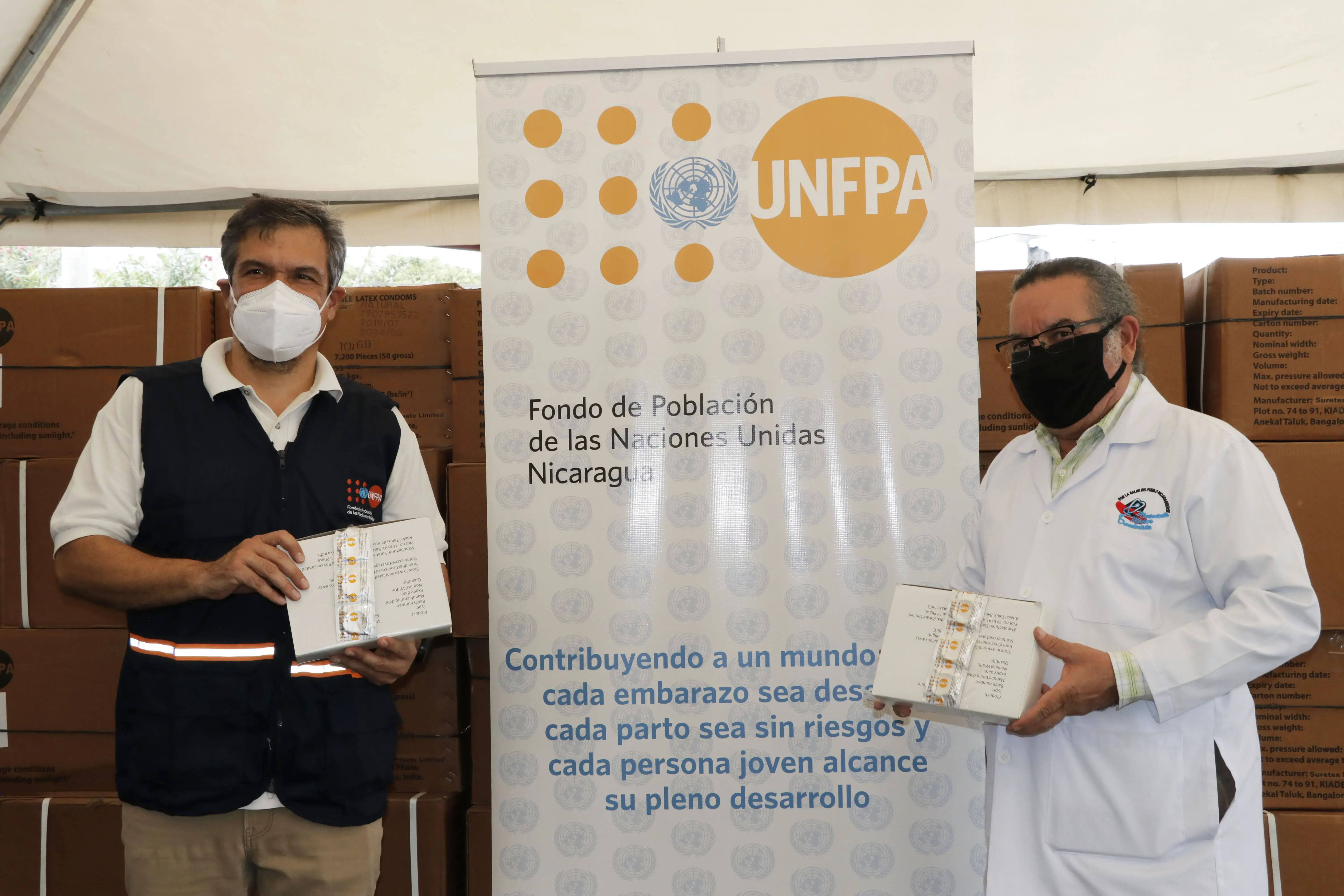 UNFPA entrega donación de condones masculinos a MINSA para contribuir a la continuidad de los servicios de salud sexual y reproductiva